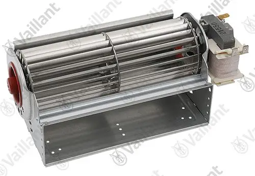 Vaillant Gebläse mit metallischen Lamellen und einem elektrischen Motor, montiert in einem stabilen Gehäuse.